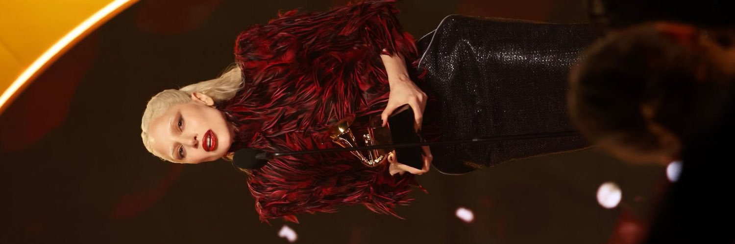ᏠᏗᎩ's banner