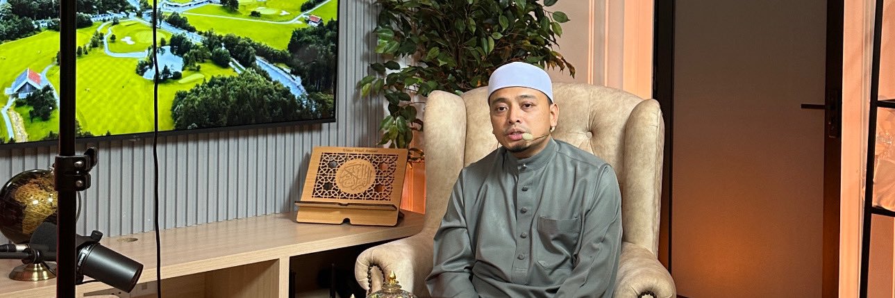 Ustaz Wadi Annuar's banner