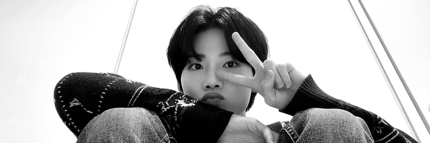 9ᩚ's banner