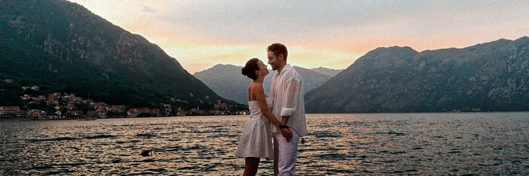 elif's banner