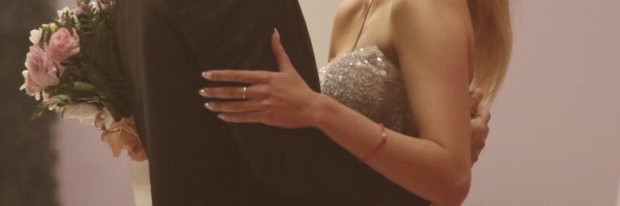 Kmila🦂's banner