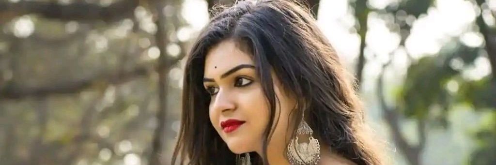काव्यांजलि ( कामरश भरी बाते) 💅's banner