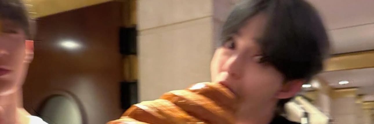 🥐's banner