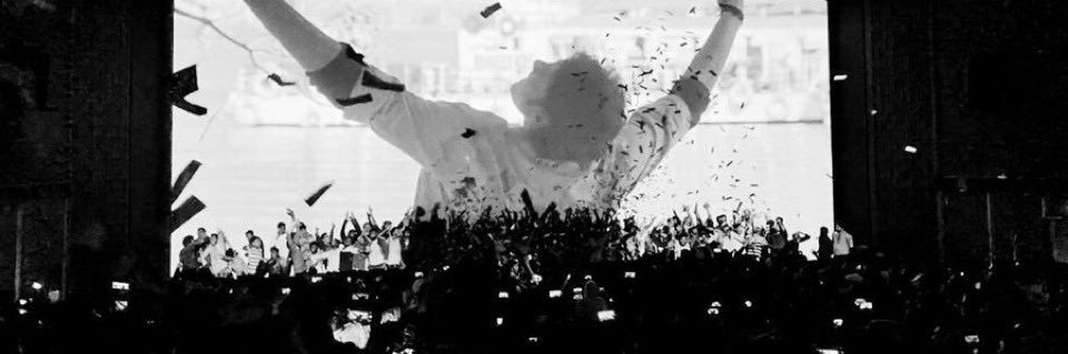 mood swinger 🇮🇳's banner