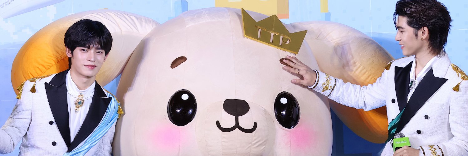 ˚ʚ𝘤𝘳𝘦𝘢𝘮𝘮𝘪𝘭𝘺ɞ˚⋆.'s banner