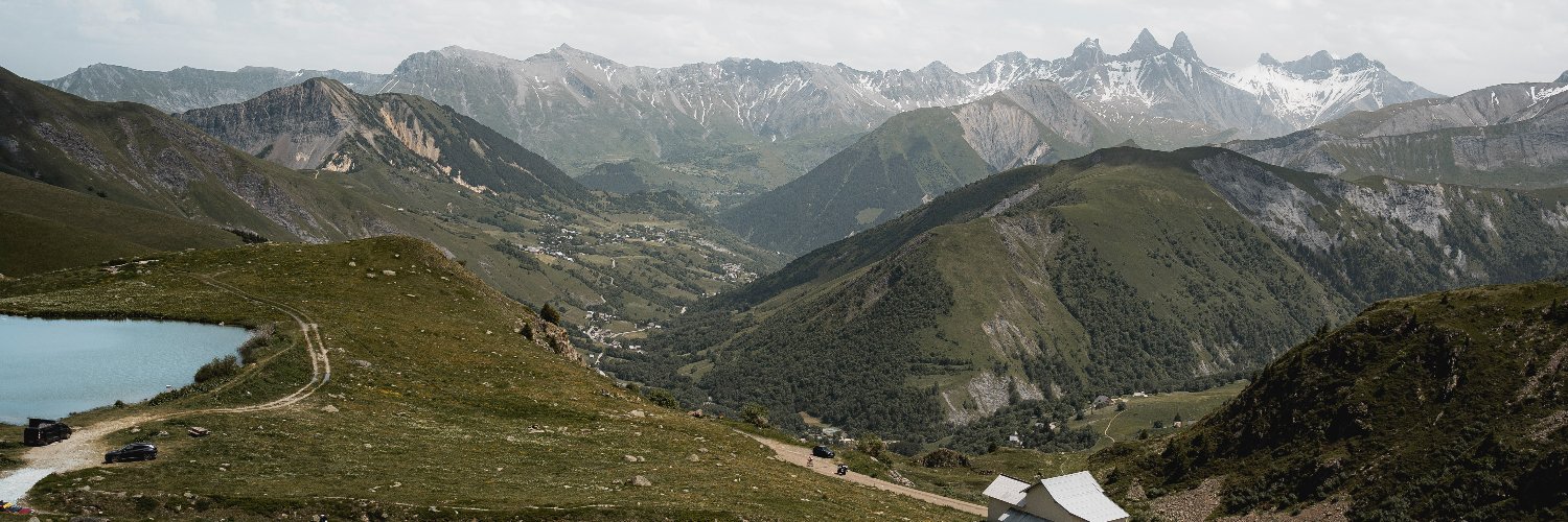 Tour Auvergne-Rhône-Alpes's banner