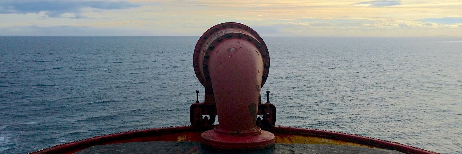 Gardien de Phare 🌊's banner