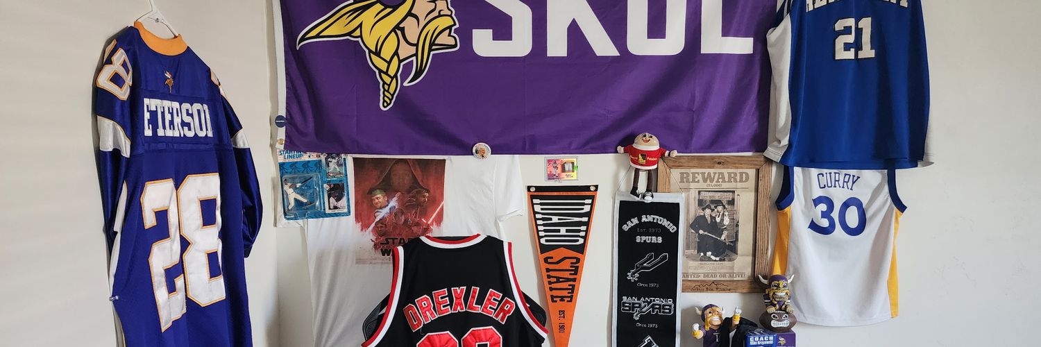 Tsmolz's banner