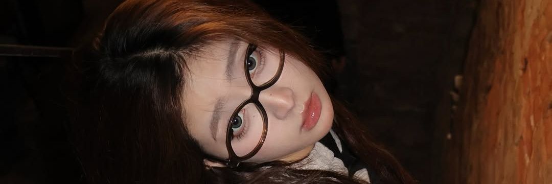Saki Trần's banner