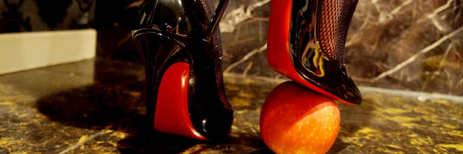 Love Femdom【残酷♀】's banner