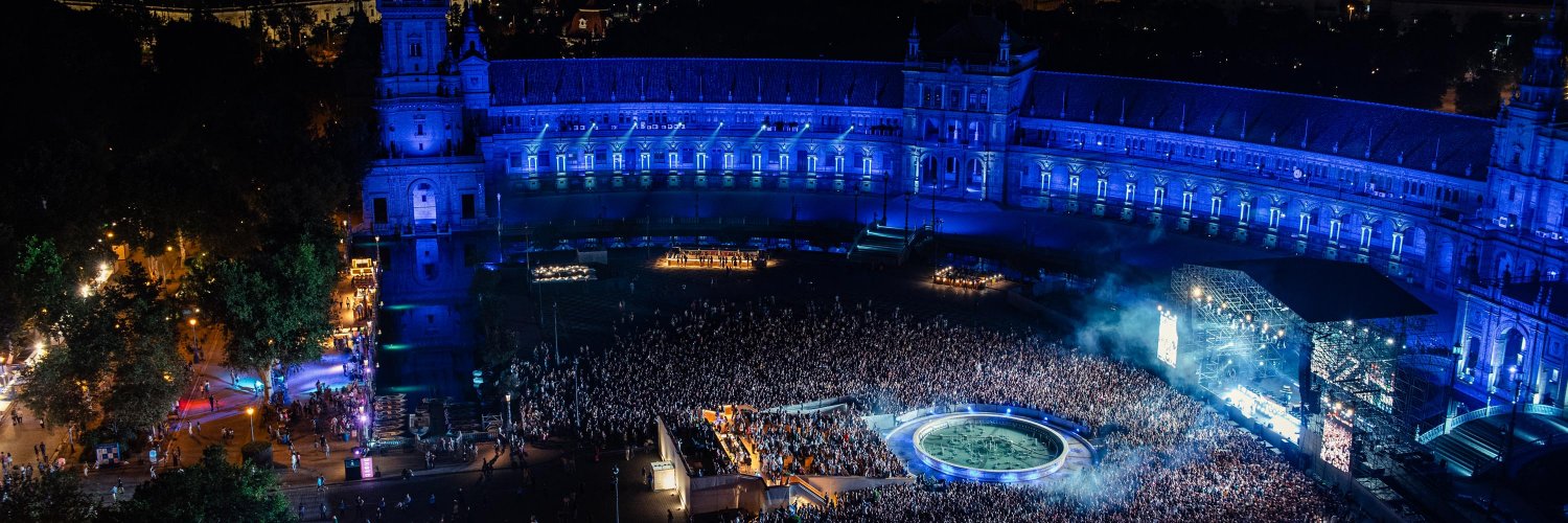 Icónica Santalucía Sevilla Fest's banner