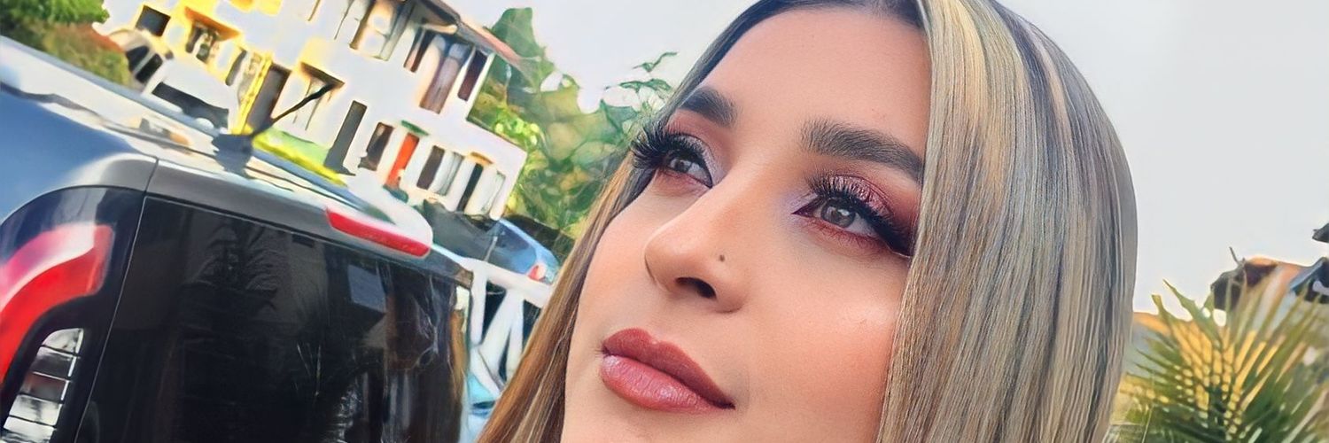 ℂ𝕒𝕣𝕠𝕝 𝔸𝕟𝕕𝕣𝕖𝕒 🦋's banner