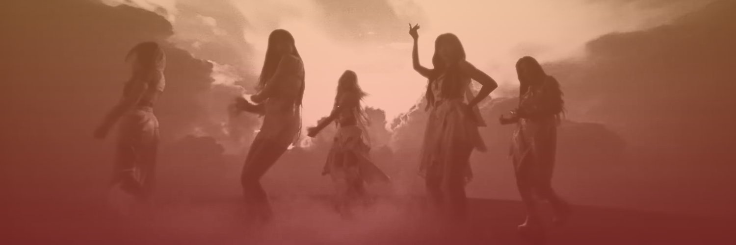 The Details of the LOONAverse's banner