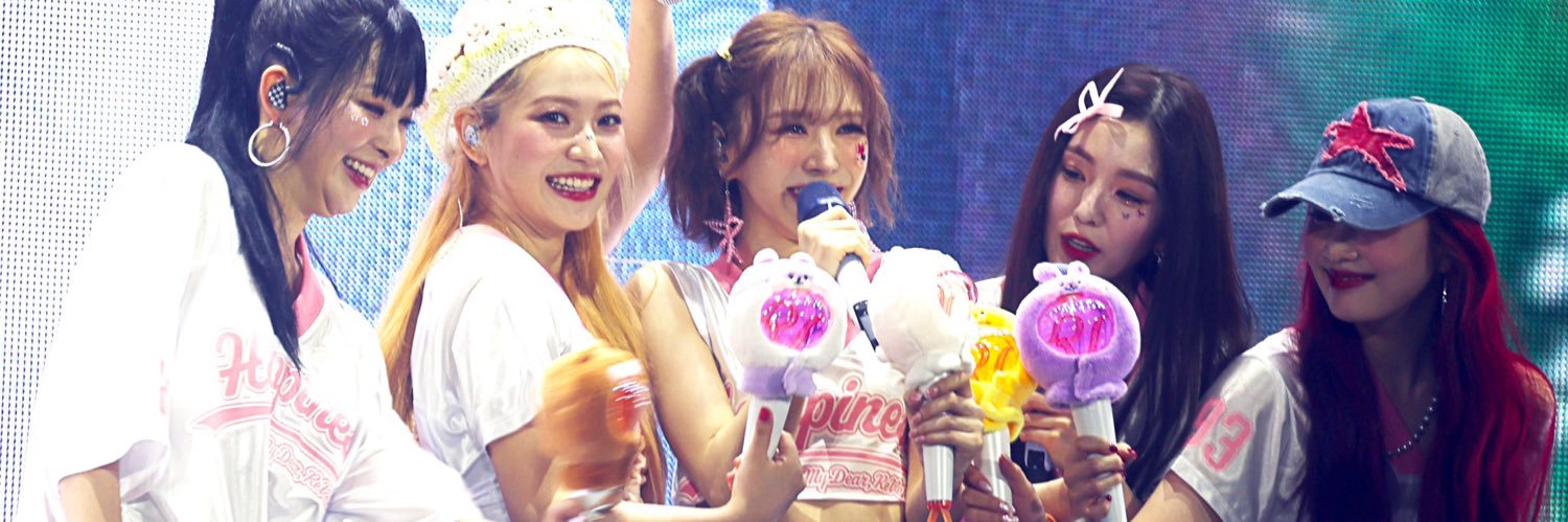 ver 🩷💛🩵💚💜's banner