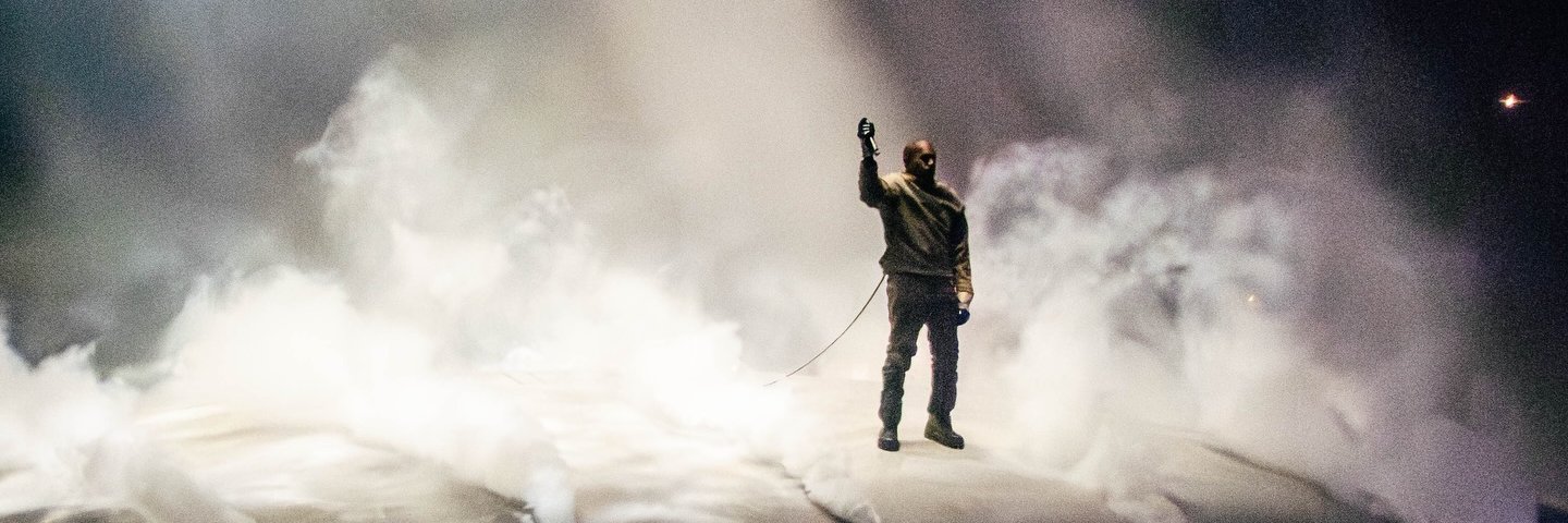 molten's banner