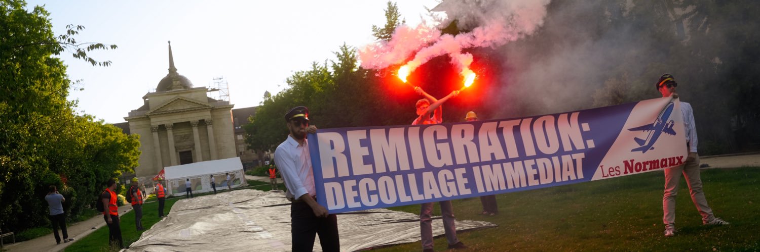 Les Normaux's banner
