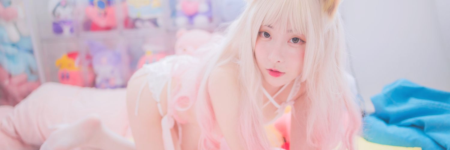🎀🥂小妖精𝑷𝑰𝑿𝑰𝑬🧝🏻‍♀️✨️迷你美腿女王👅👣's banner