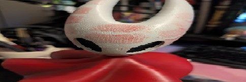 adi 🍎's banner