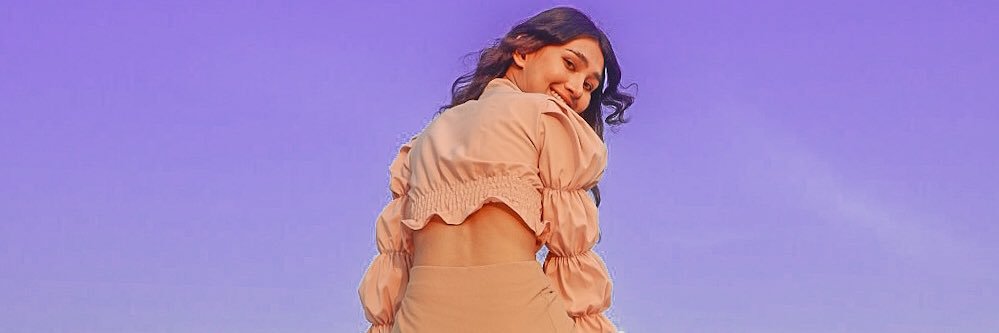 view👧🏻💖's banner