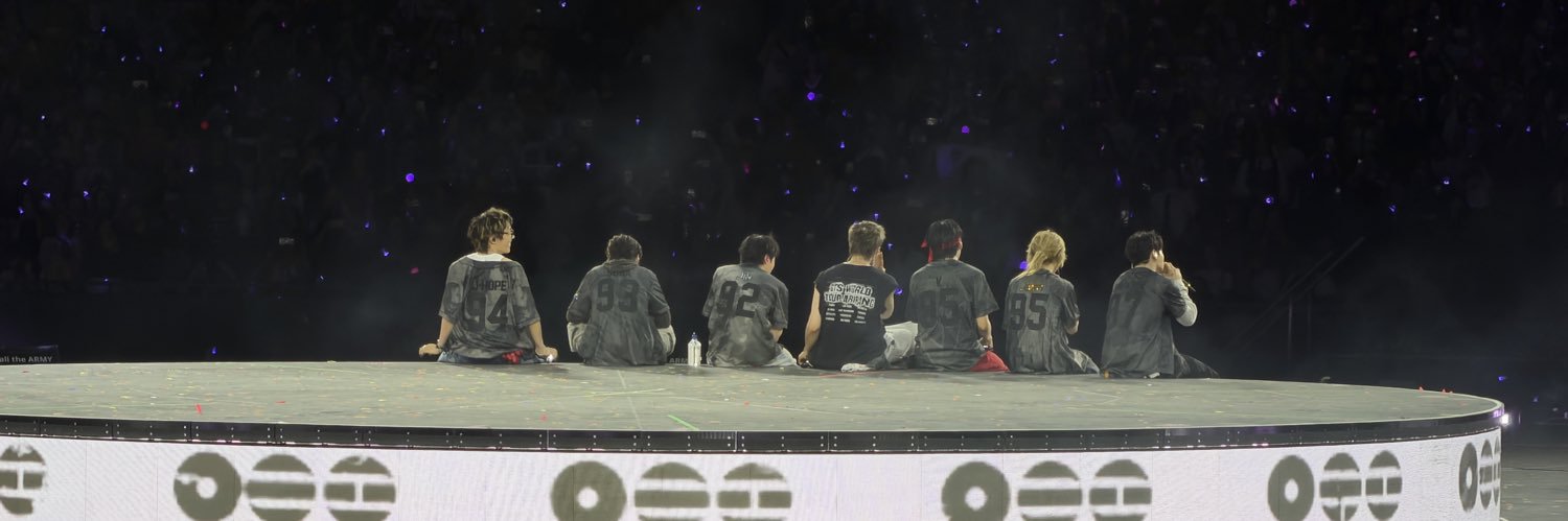 steph⁷ saw BTS 💜 ㉧㉣㉣'s banner