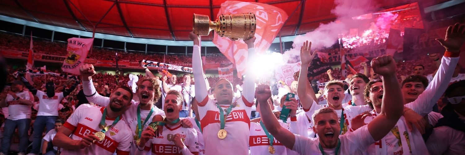 Luca🏆's banner