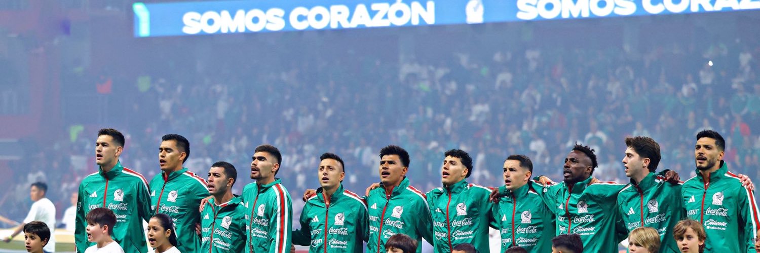 Julio Rodríguez's banner