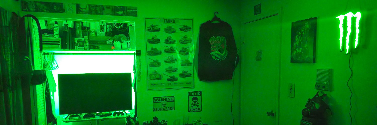 🦨DANNY💨's banner