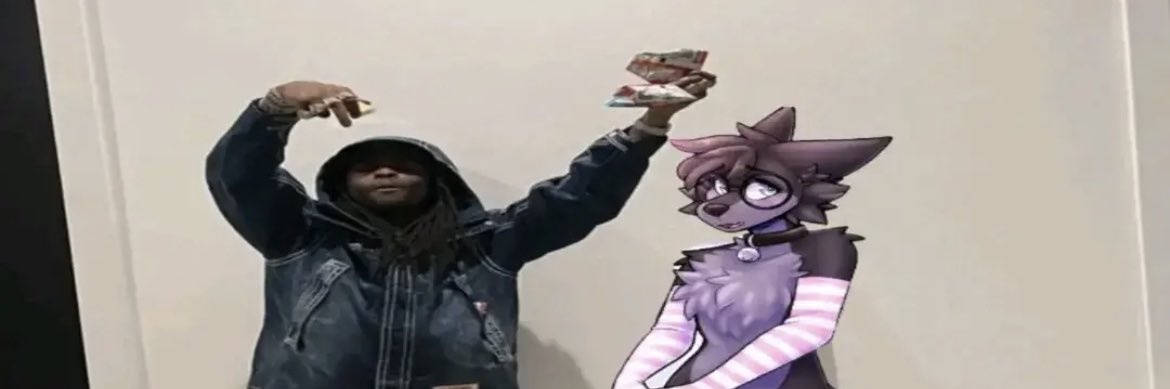 moony's banner