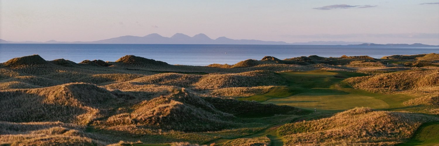The Machrihanish Golf Club's banner