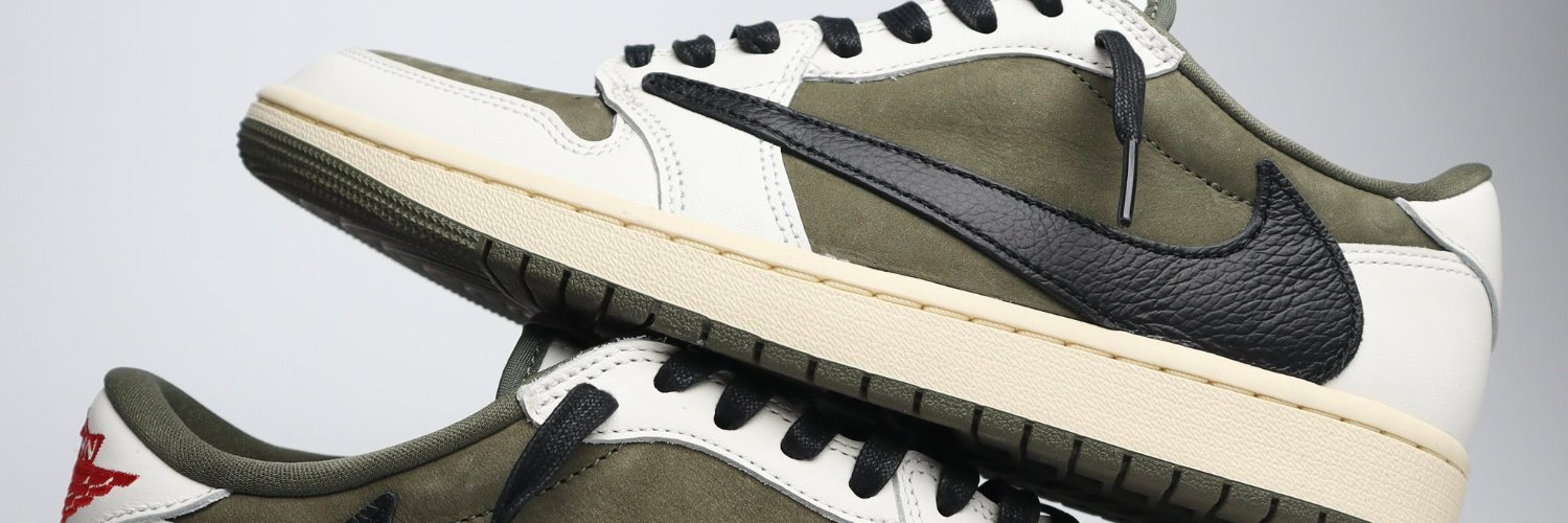 MoreSneakers.com's banner