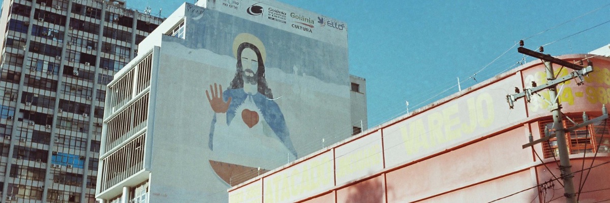 hénd's banner