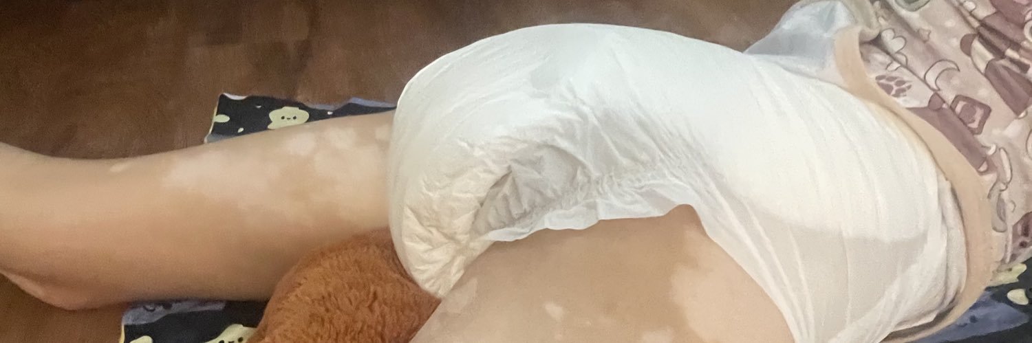 stinky bby ybton🍼✨'s banner