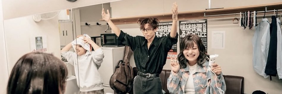ｼ ｵ ﾘ's banner