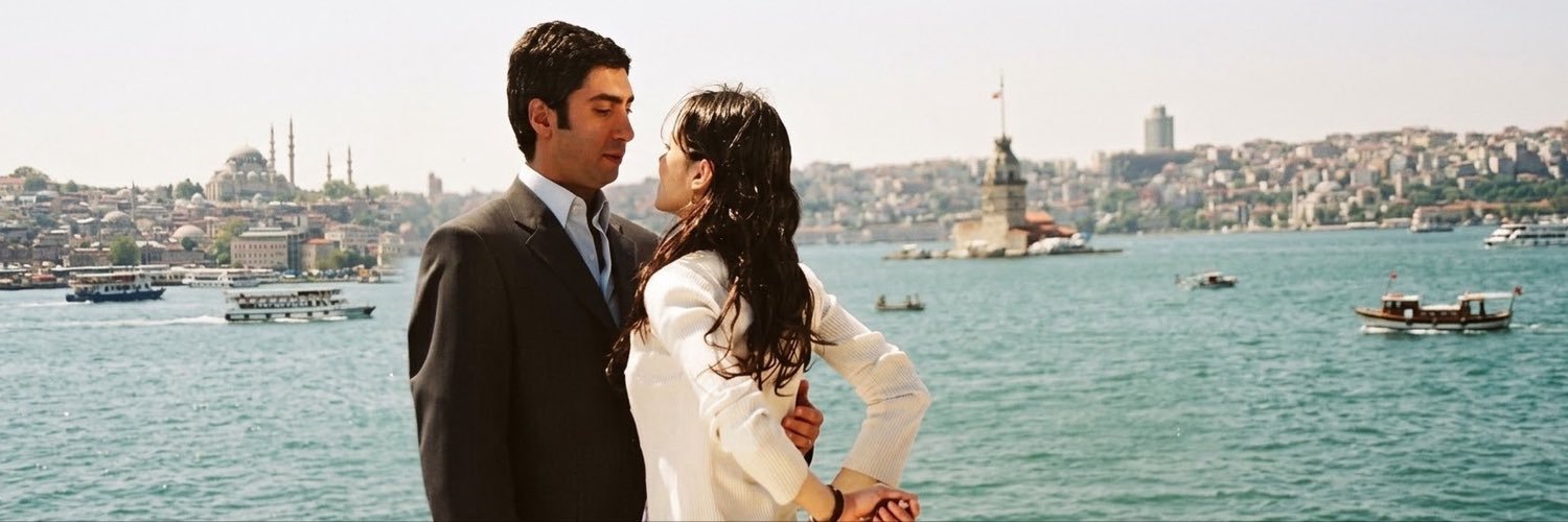 ᴀᴢᴍɪ̇'s banner