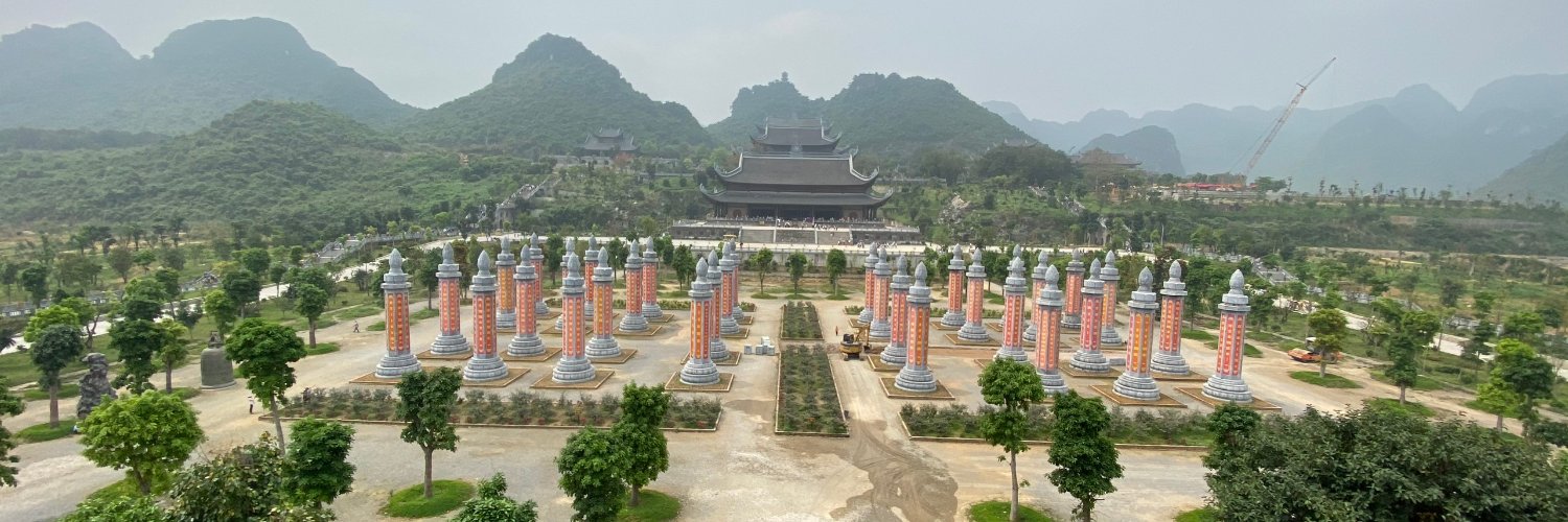 Hoang Giang (✸,✸)'s banner