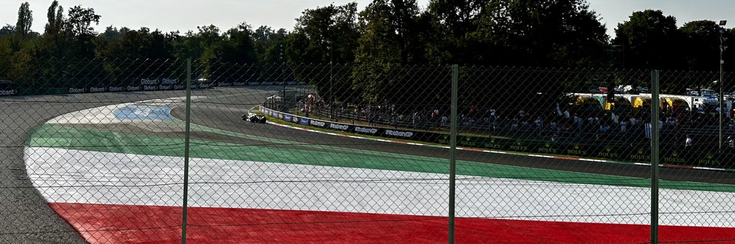 Laura Feliciano 🏎️'s banner