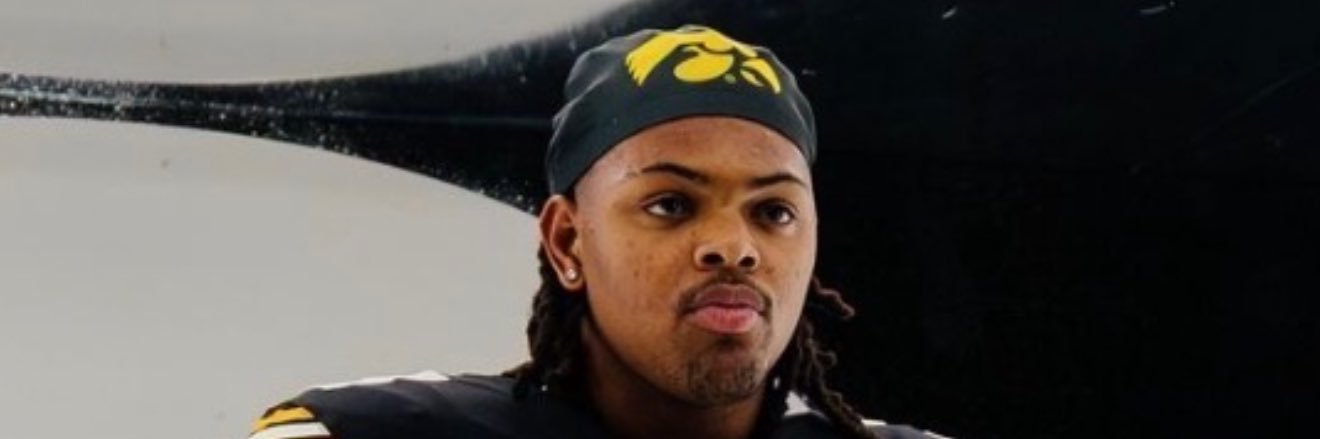 Kahmari Brown's banner