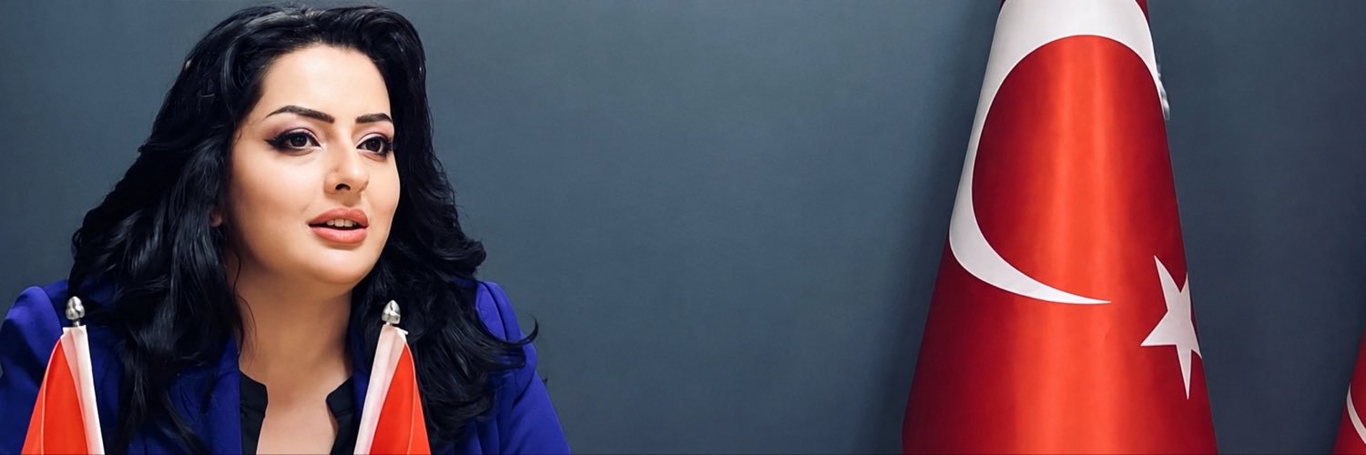 Özge YILMAZ DEMİR's banner