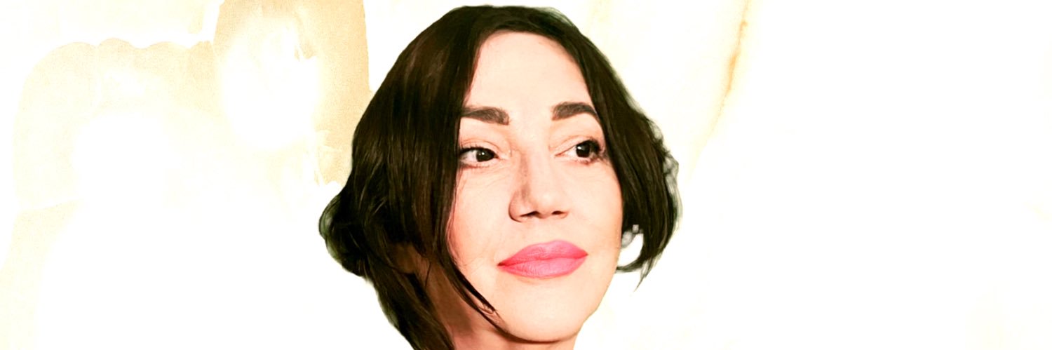 Nazan Öncel's banner