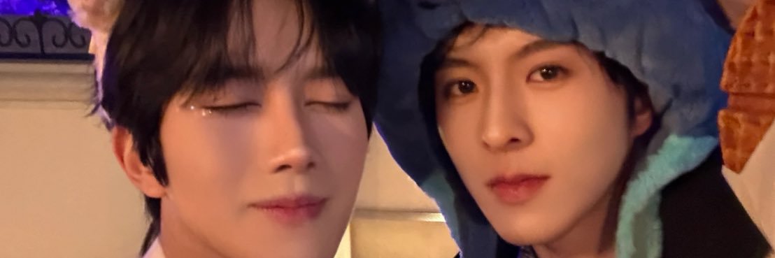 𝓡𝓪𝓲𝓷ᡣ𐭩 •｡ 🖋️ 🕯️'s banner
