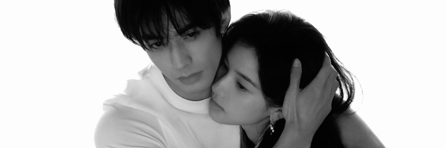 ลีเบเบ's banner