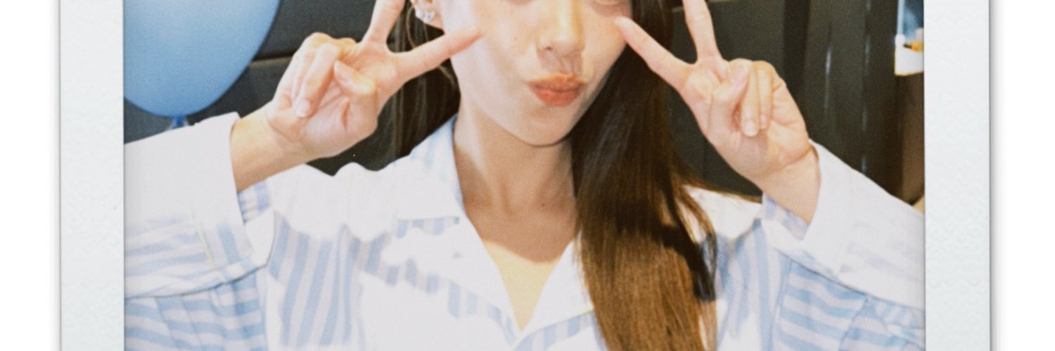 มพ (fan account)'s banner