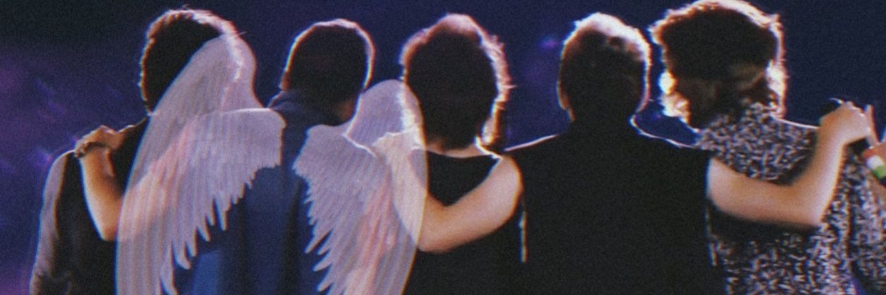 Laurili ❯❯❯❯'s banner