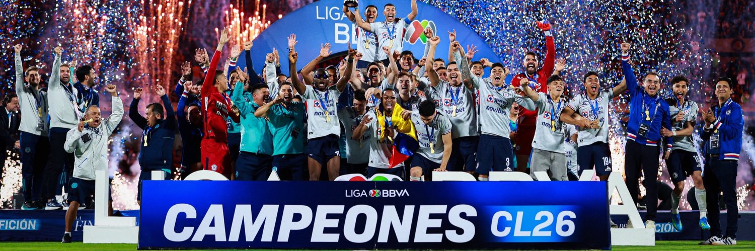 Chaveísmo's banner