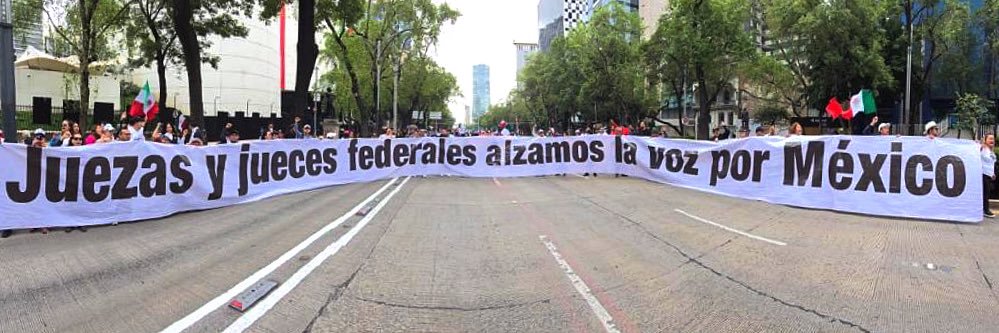 Yazmín Murillo's banner