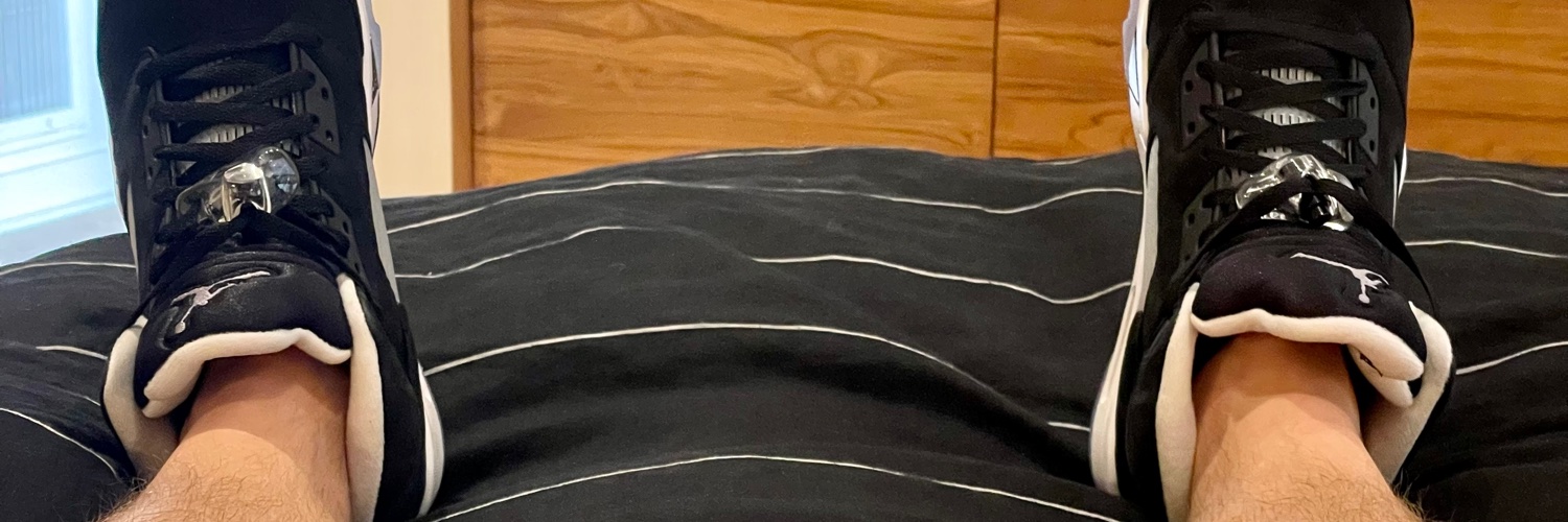 👟👅😈🐷🏳️‍🌈's banner