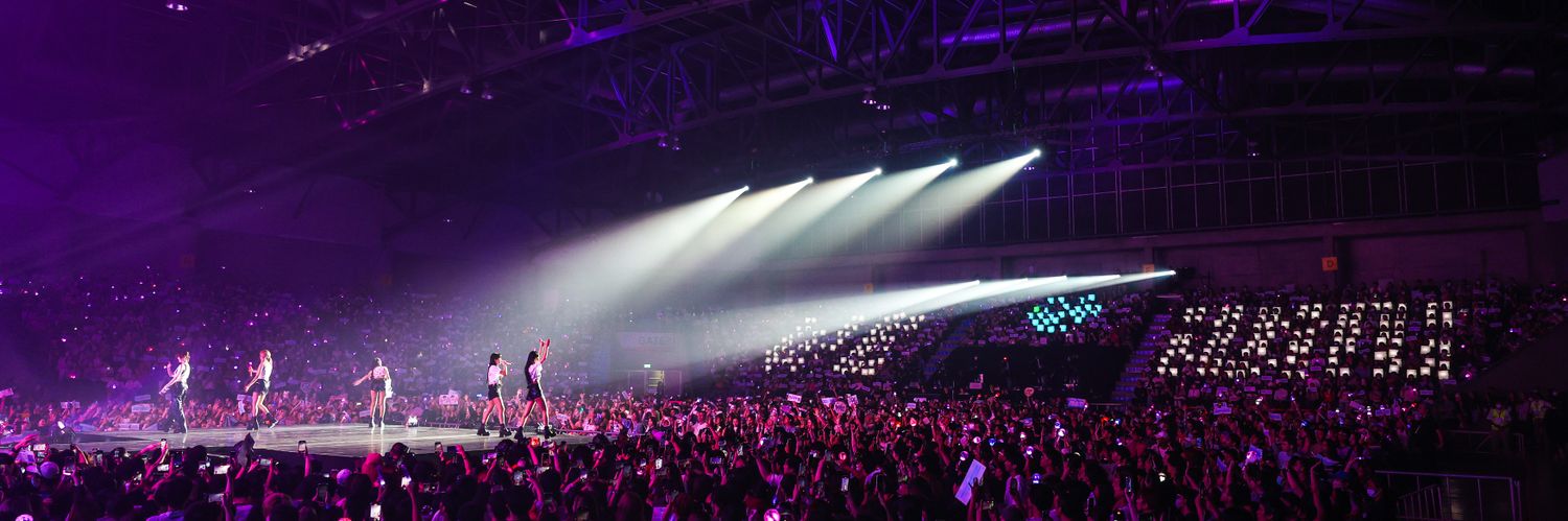 葉나비. (busy)'s banner