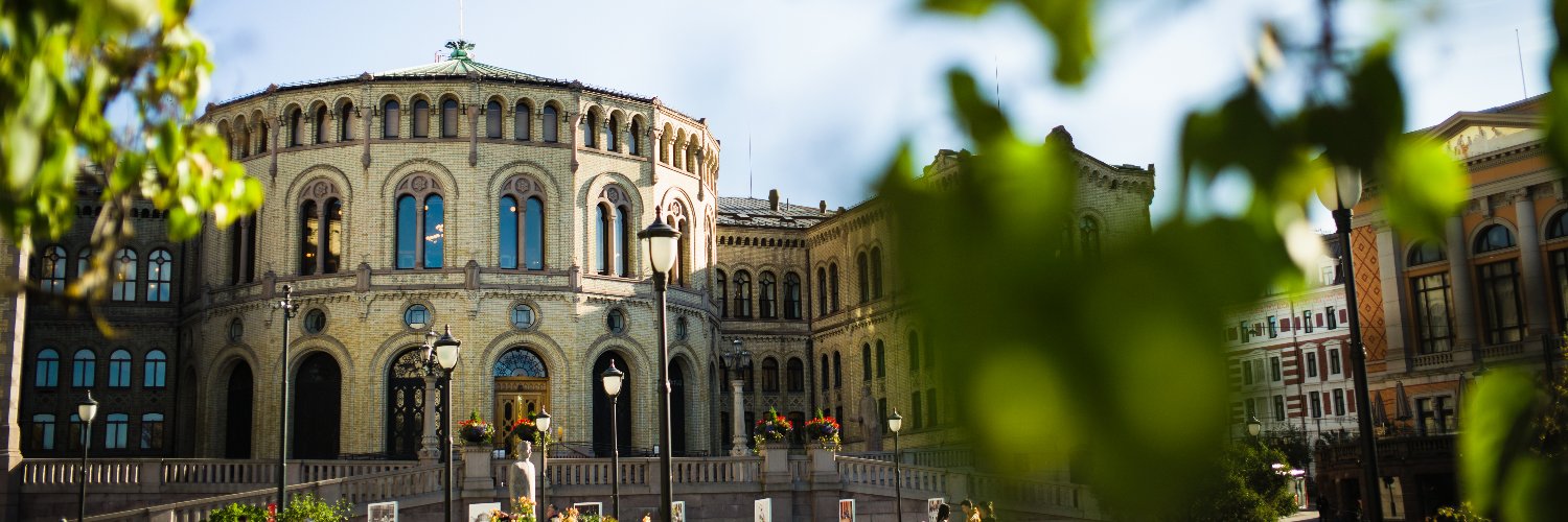 Stortinget's banner