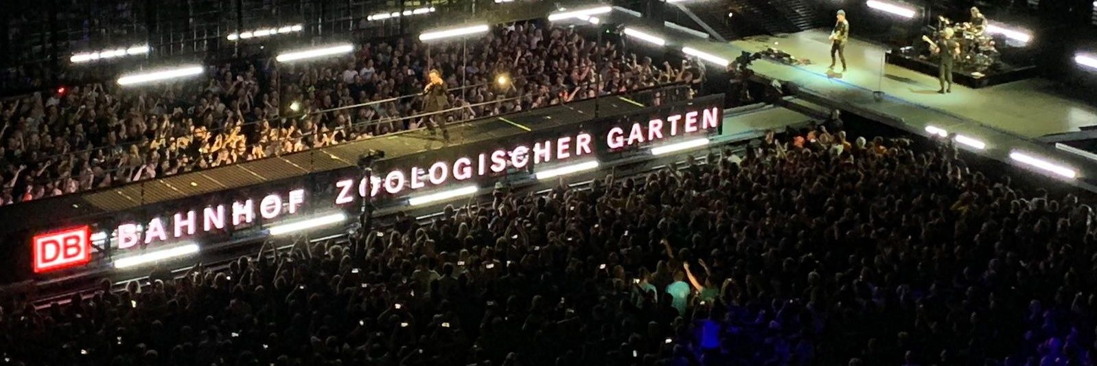 U2tour's banner