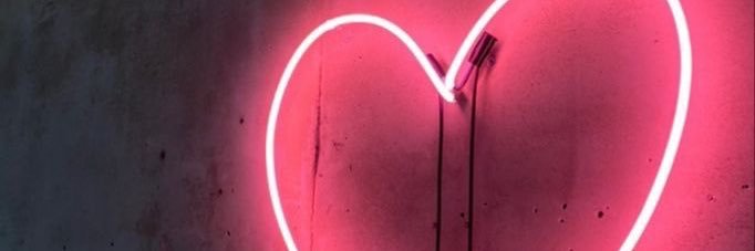 Luciana 💖's banner